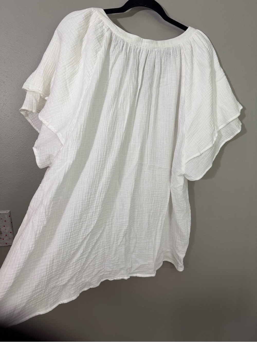 Cynthia Rowley White Gauze Flutter Sleeve Peasant Top - Picture 6 of 7